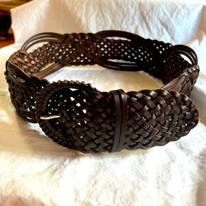 Leather Sezane belt